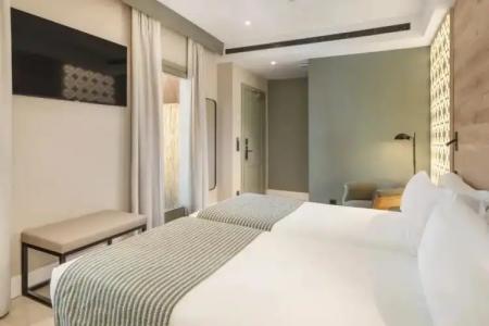 Catalonia Santa Justa - 60