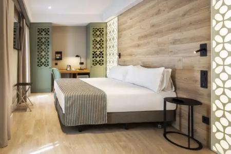 Catalonia Santa Justa - 4