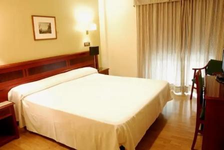 Reyes Católicos - 32