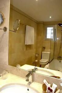 Reyes Católicos - 34