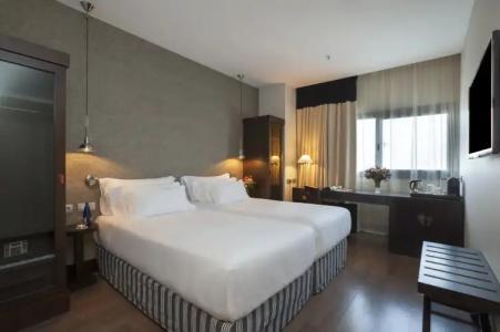 NH Collection Sevilla - 2