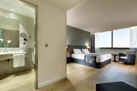 Exe Isla Cartuja - 35