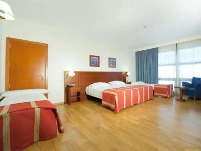 Exe Isla Cartuja - 37