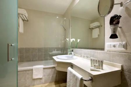 Exe Isla Cartuja - 44