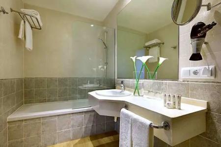 Exe Isla Cartuja - 41