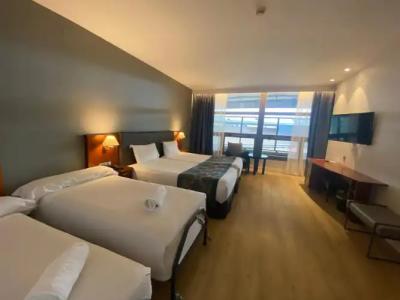 Exe Isla Cartuja - 4