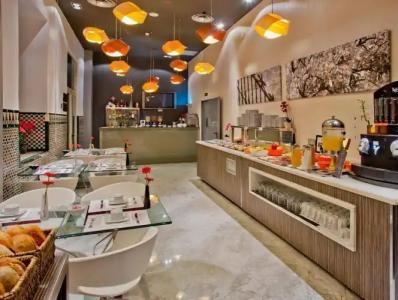 Petit Palace Santa Cruz - 11