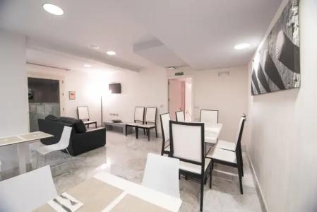 Petit Palace Santa Cruz - 2