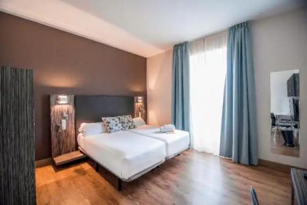 Petit Palace Santa Cruz - 60