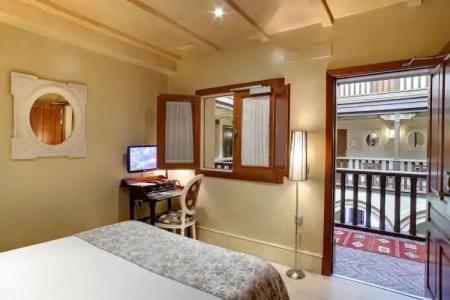 Sacristia de Santa Ana - 48