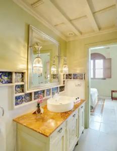 Sacristia de Santa Ana - 38