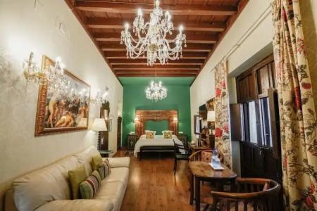 El Rey Moro Boutique - 26