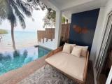 Studio with partial ocean view