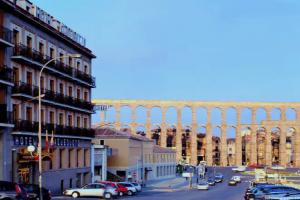 Hotel «ELE ACUEDUCTO», Segovia