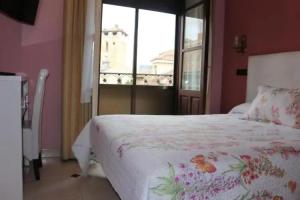 Guest House «Hostal Don Jaime II», Segovia