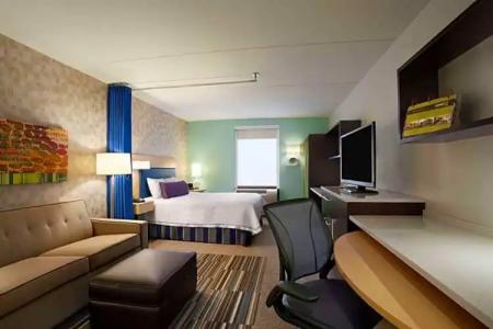 Home2 Suites by Hilton Philadelphia Convention Center - 30