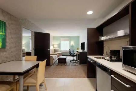 Home2 Suites by Hilton Philadelphia Convention Center - 21