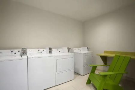 Home2 Suites by Hilton Philadelphia Convention Center - 24