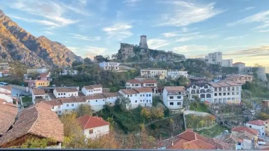 PANORAMA Kruje view on the castle and the old town - 17