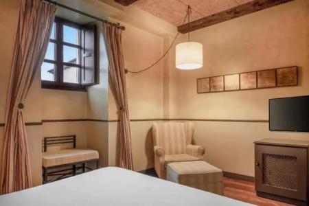 Palacio del Carmen, Autograph Collection - 44