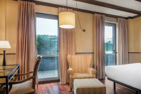 Palacio del Carmen, Autograph Collection - 49