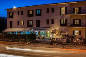 Hotel Sandalyon, San Teodoro