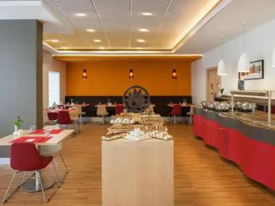 Ibis Izmir Alsancak - 22