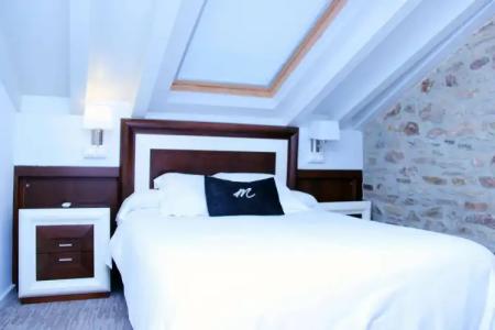 Montenegro Compostela - 1