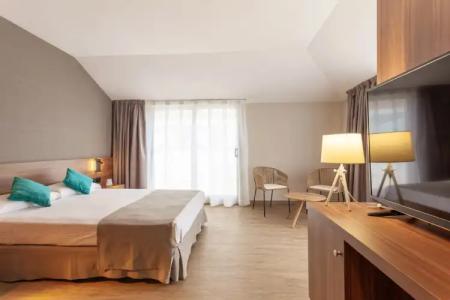 DWO Sirius - Adults Only - 124