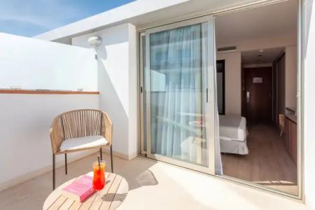 DWO Sirius - Adults Only - 110