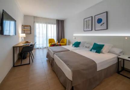 DWO Sirius - Adults Only - 114