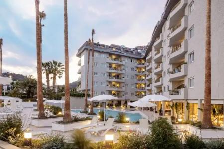 AQUA Montagut Suites 4*Sup - 26