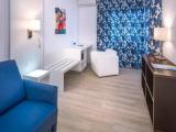 Suite with balcony