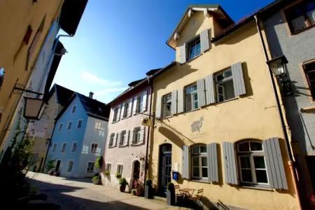 Old Kings Fuessen Design Hostel