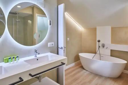 Silken Río Santander - 30