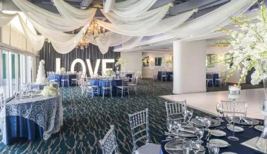 DoubleTree by Hilton Grand Biscayne Bay - 37