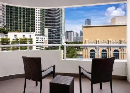 DoubleTree by Hilton Grand Biscayne Bay - 66