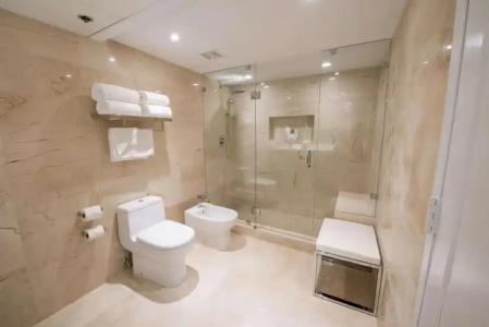 DoubleTree by Hilton Grand Biscayne Bay - 9