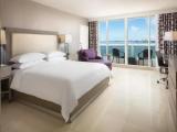 Double room with balcony and with bay view