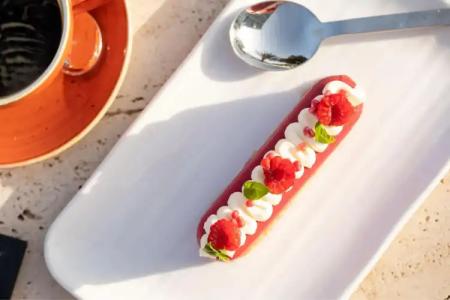 Riomar, Ibiza, a Tribute Portfolio - 11