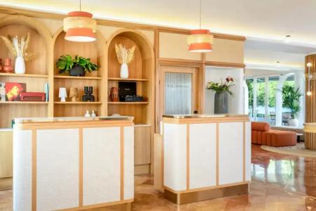 Riomar, Ibiza, a Tribute Portfolio - 1