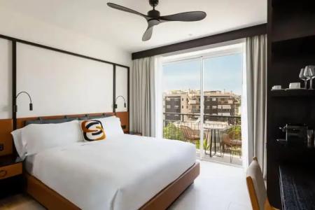 Riomar, Ibiza, a Tribute Portfolio - 5