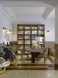 Victor South Beach - 25