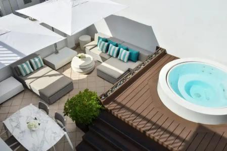 Victor South Beach - 75