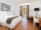 Standard Double room with garden view