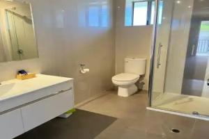 Blue Whale Motor Inn & Apartments, Warrnambool