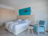 Triple room with sea view
