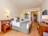 Standard Single room with balcony and with garden view