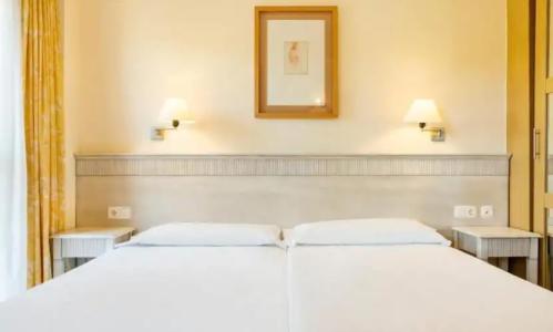 Ilunion Sancti Petri - 82