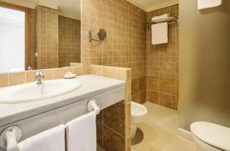 Ilunion Sancti Petri - 74